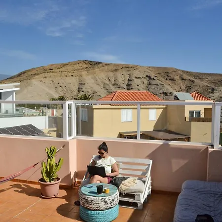 Aloe Vera Shared House Ελ Μέντανο